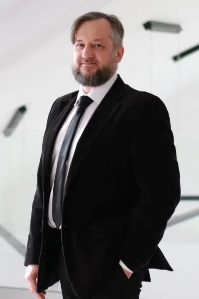 psychoterapeuta-krzysztof-karauda